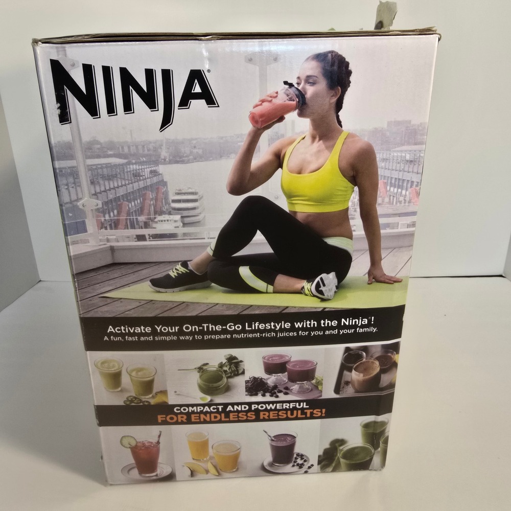 Ninja Fit Personal Blender 700 Watts QB3000SS 16oz Cups Black Silver Open Box - Picture 2 of 16
